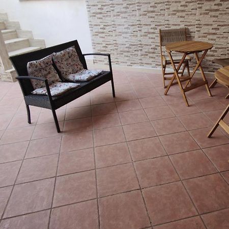 Ferienwohnung Il Sole Dentro Brindisi Exterior foto
